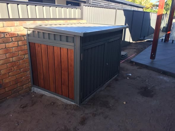 Colorbond and timber fencing by CGM Fencing, Gold Coast